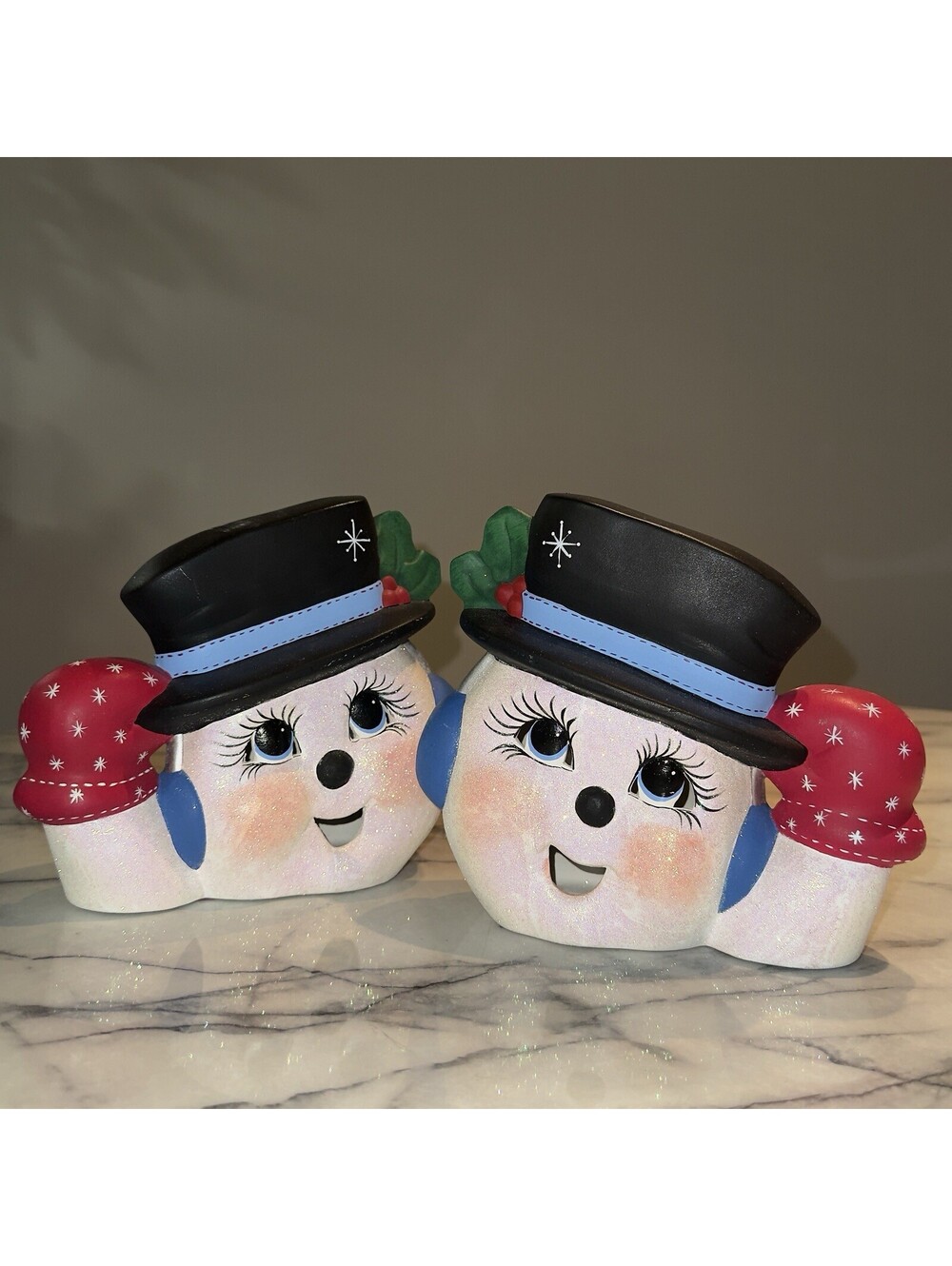 2 Handmade Ceramic Kitschy Mrs. Snowman Faces Figurines 8x7" Glitter Mittens